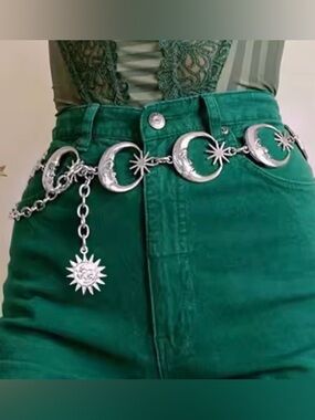 Silver Moon & Star Multi-Layer Chain Belt